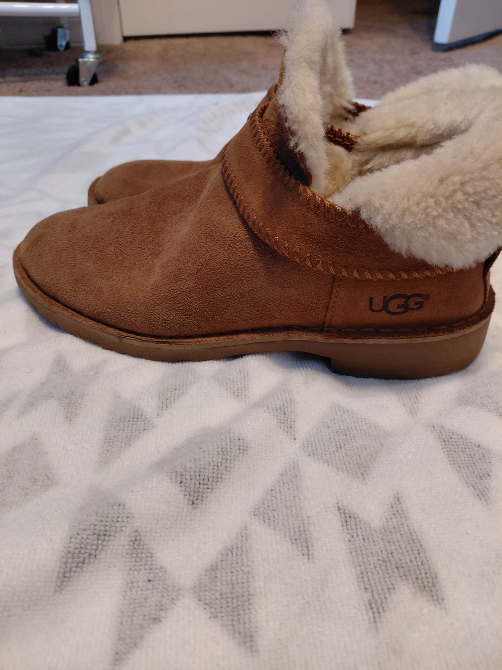 UGG Cream Shearling-Lined Slip-On Mule Camel - Picture 2 of 6